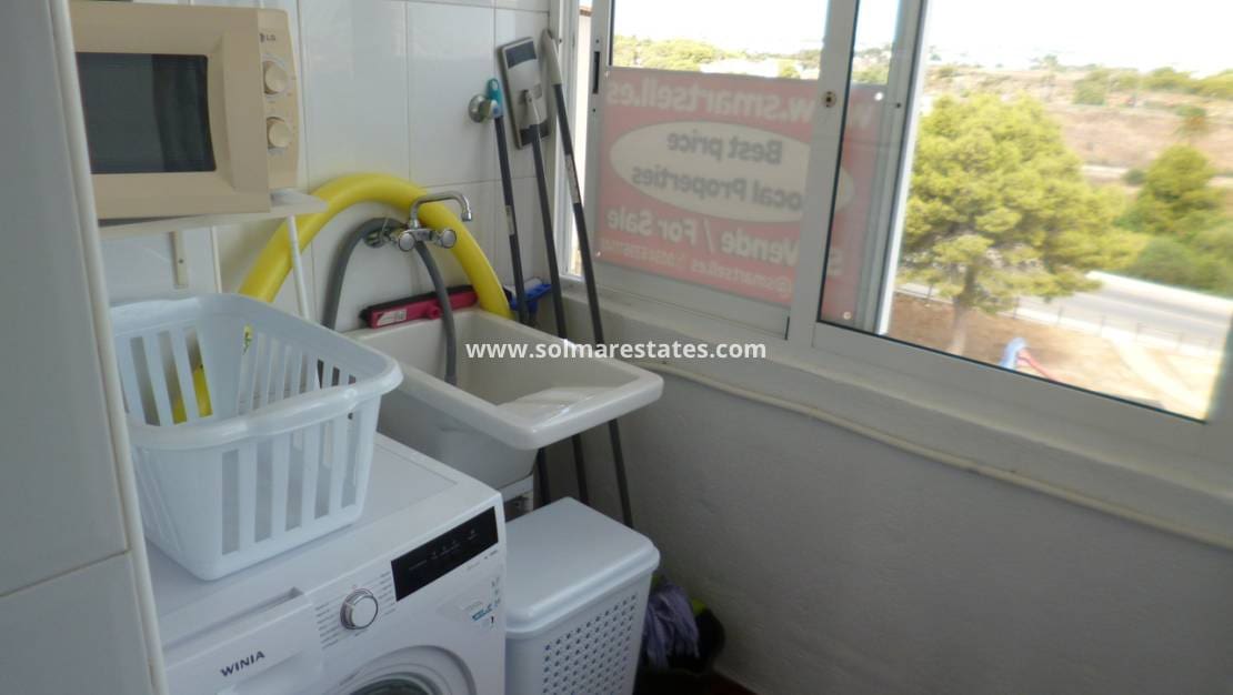 2 sypialnia Apartament na sprzedaż w Cabo Roig z basenem - 165 000 € (Ref: 9789582)