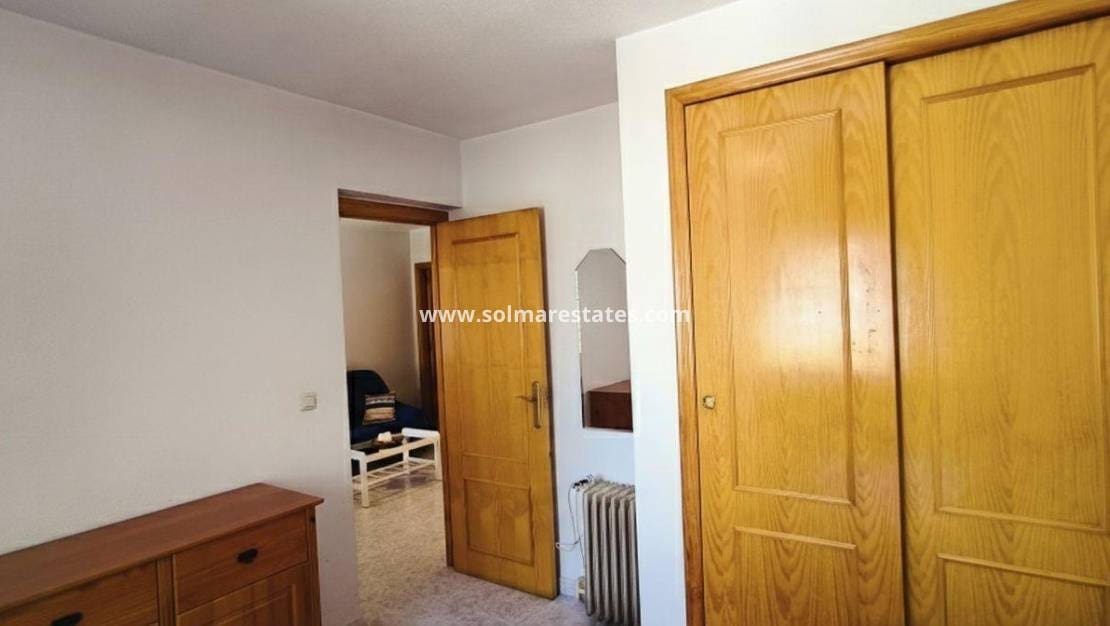 2 slaapkamer Appartement te koop in Paraje Natural met zwembad - € 124.990 (Ref: 9789583)