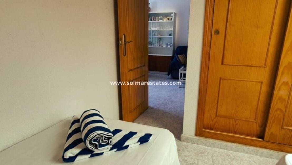 2 slaapkamer Appartement te koop in Paraje Natural met zwembad - € 124.990 (Ref: 9789583)