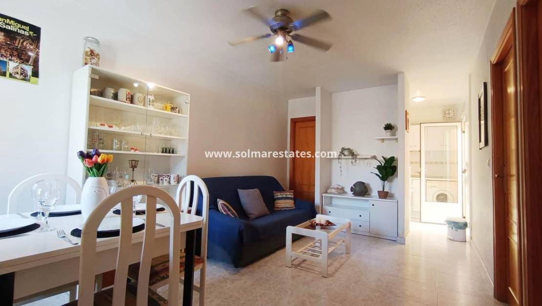 2 slaapkamer Appartement te koop in Paraje Natural met zwembad - € 124.990 (Ref: 9789583)