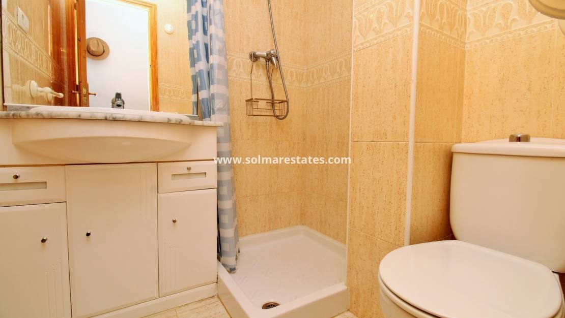 2 quarto Apartamento para venda em Playa Flamenca com piscina - 199 995 € (Ref: 9789585)