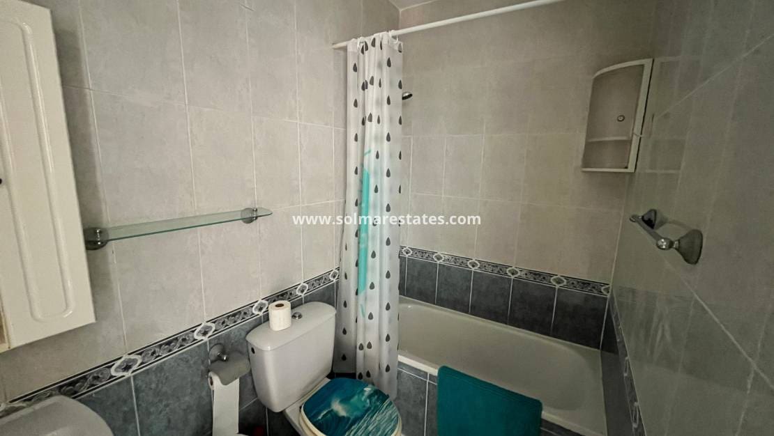 2 bedroom Apartment for sale in Lo Pepin with pool - € 115,000 (Ref: 9789587)