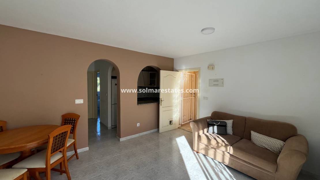 2 bedroom Apartment for sale in Lo Pepin with pool - € 115,000 (Ref: 9789587)