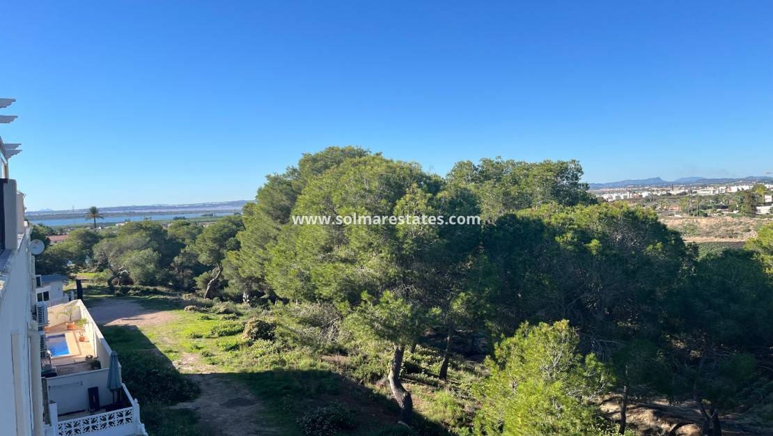 2 bedroom Apartment for sale in Lo Pepin with pool - € 115,000 (Ref: 9789587)