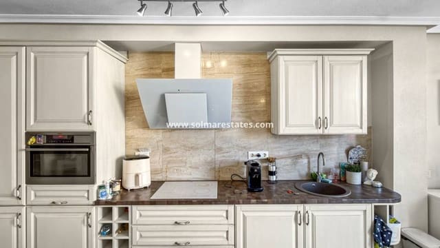 Casa de 2 habitaciones en La Florida, Orihuela en venta con piscina - 179.900 € (Ref: 9791297)