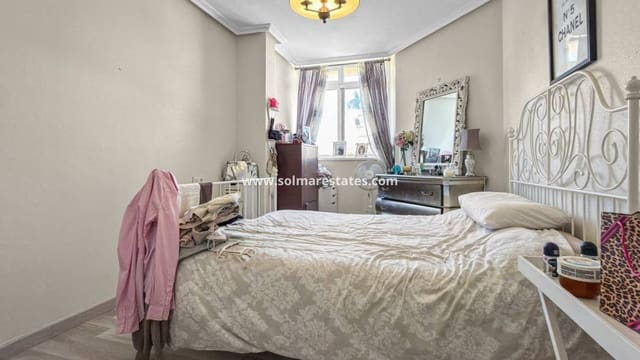 Casa de 2 habitaciones en La Florida, Orihuela en venta con piscina - 179.900 € (Ref: 9791297)