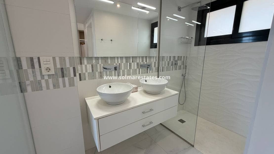 3 sypialnia Willa na sprzedaż w Dona Pepa z basenem - 399 900 € (Ref: 9793452)