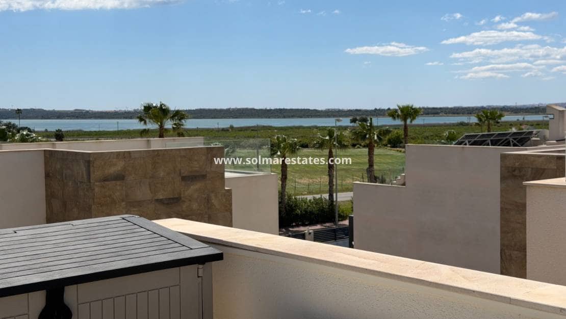 3 sypialnia Willa na sprzedaż w Dona Pepa z basenem - 399 900 € (Ref: 9793452)