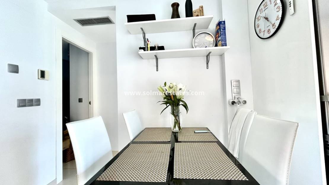 2 chambre Appartement à vendre à Orihuela Costa avec piscine - 240 000 € (Ref: 9793453)