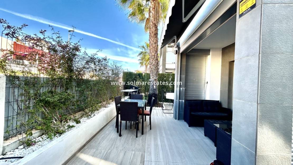 2 chambre Appartement à vendre à Orihuela Costa avec piscine - 240 000 € (Ref: 9793453)