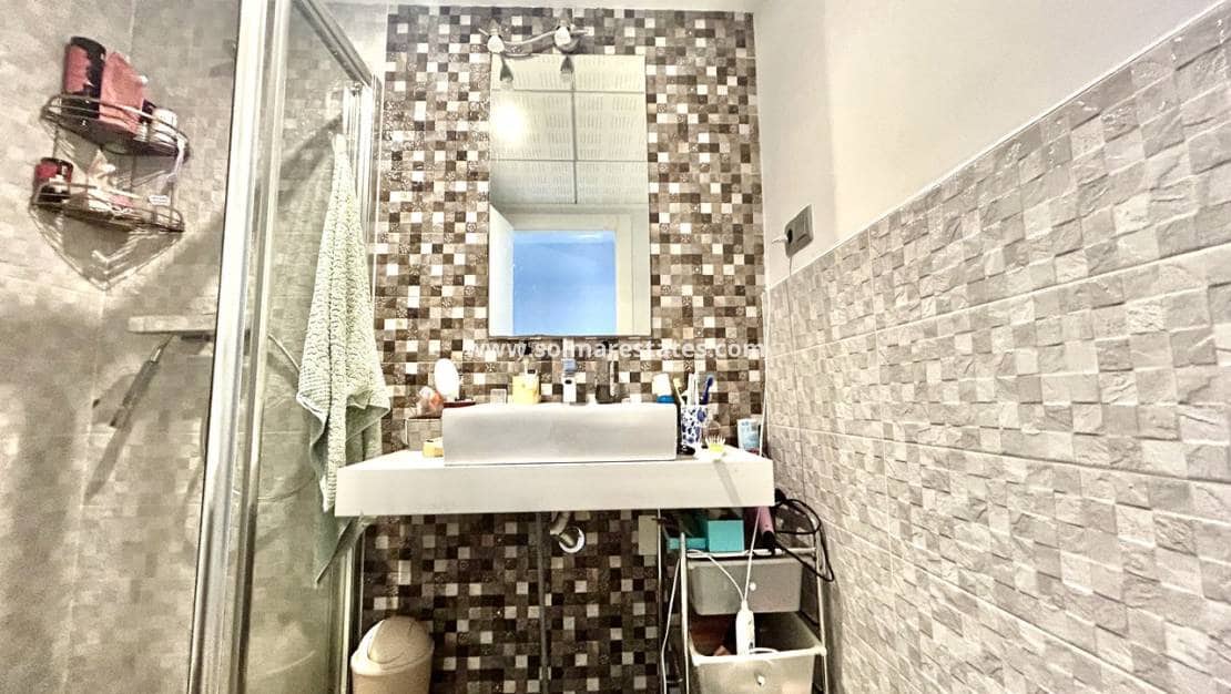 2 chambre Appartement à vendre à Orihuela Costa avec piscine - 240 000 € (Ref: 9793453)