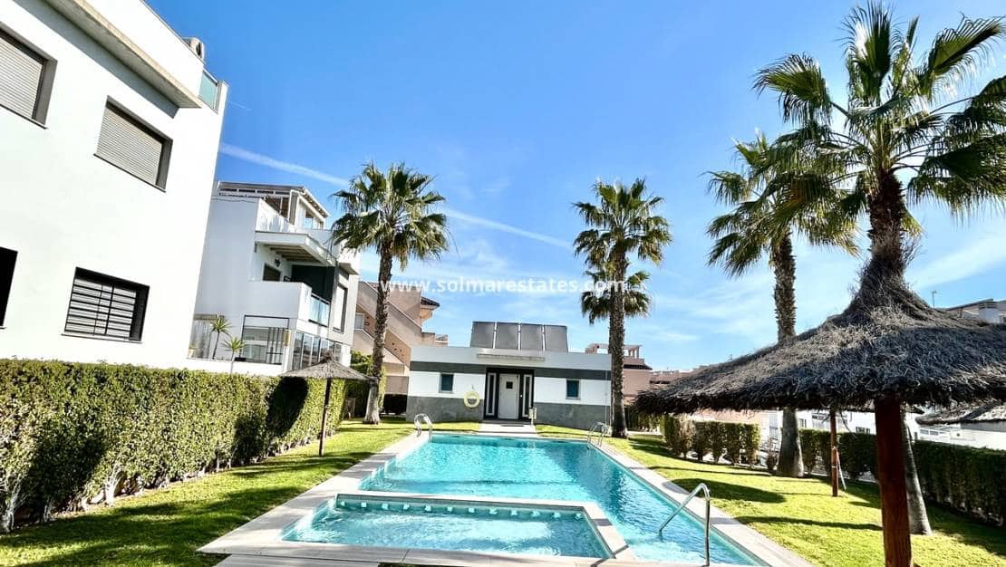 2 chambre Appartement à vendre à Orihuela Costa avec piscine - 240 000 € (Ref: 9793453)