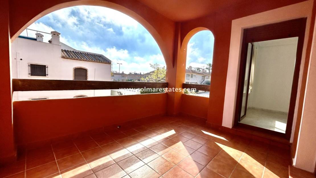 2 slaapkamer Appartement te koop in Villamartin met zwembad - € 165.000 (Ref: 9793454)