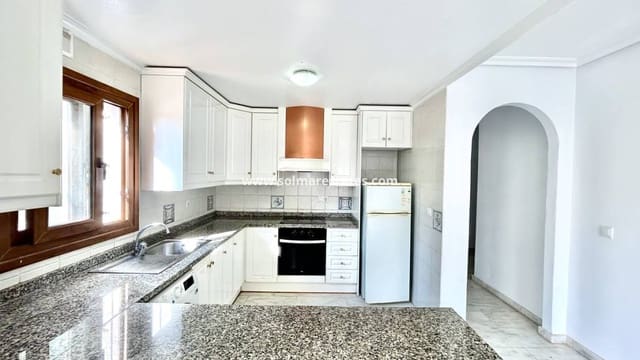 2 slaapkamer Appartement te koop in Villamartin, Orihuela met zwembad - € 165.000 (Ref: 9793454)