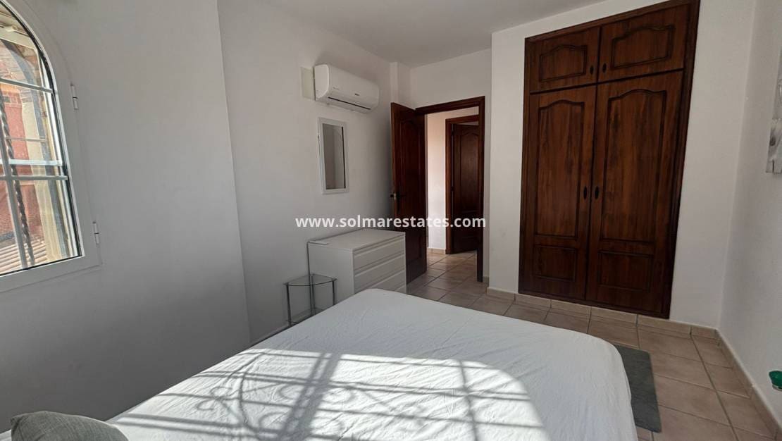 3 slaapkamer Villa te koop in Playa Flamenca met zwembad - € 269.950 (Ref: 9795000)