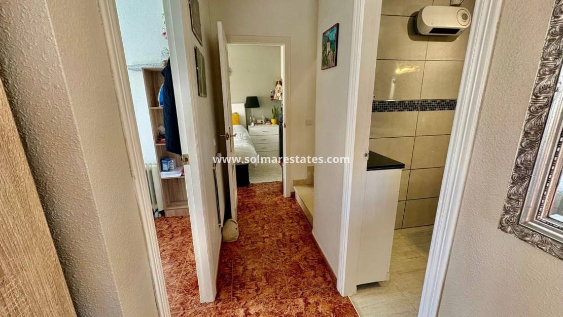 Casa de 3 habitaciones en La Florida en venta con piscina - 229.950 € (Ref: 9795012)