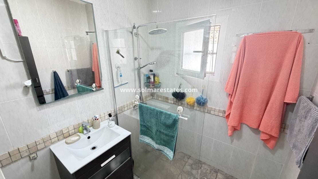 2 bedroom Bungalow for sale in Blue Lagoon - € 219,995 (Ref: 9795297)