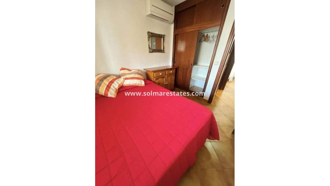 2 sypialnia Apartament na sprzedaż w Cabo Roig z basenem - 205 000 € (Ref: 9797712)