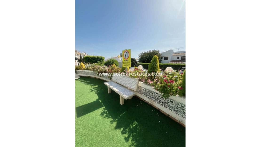 2 sypialnia Apartament na sprzedaż w Cabo Roig z basenem - 205 000 € (Ref: 9797712)