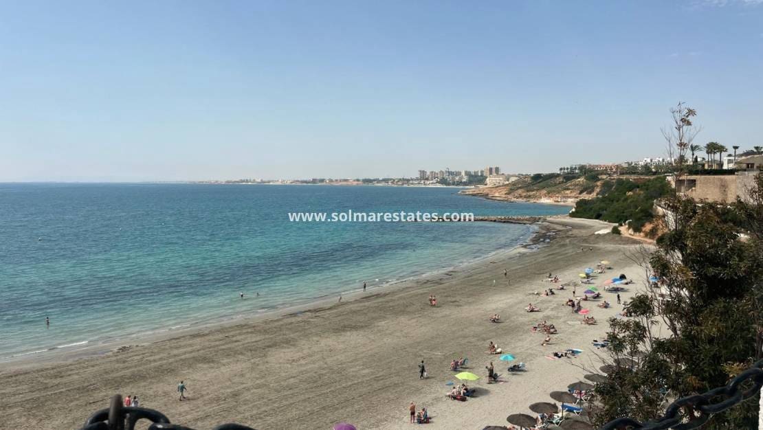 2 sypialnia Apartament na sprzedaż w Cabo Roig z basenem - 205 000 € (Ref: 9797712)