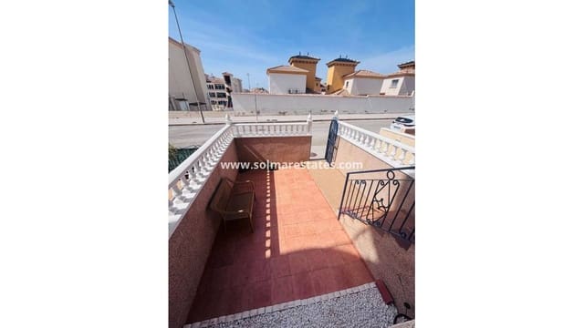 2 soverom Leilighet til salgs i Punta Prima, Orihuela med svømmebasseng - € 149 950 (Ref: 9799922)