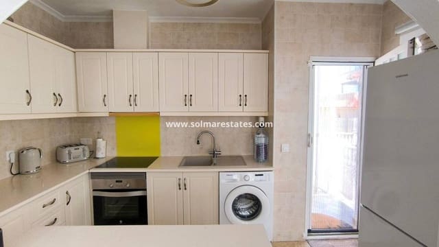 3 bedroom Villa for sale in Lo Crispin, Algorfa with pool - € 225,000 (Ref: 9799968)