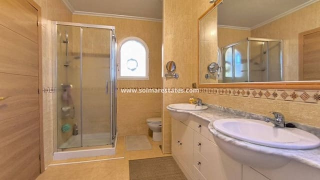 3 sypialnia Dom blizniak na sprzedaż w Ciudad Quesada, Rojales z basenem - 220 000 € (Ref: 9799969)