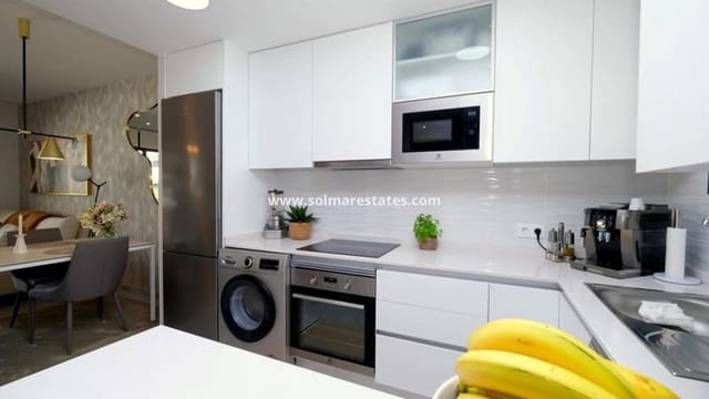 2 soveværelse Lejlighed til salg i Villamartin, Orihuela med swimmingpool - € 249.900 (Ref: 9804824)