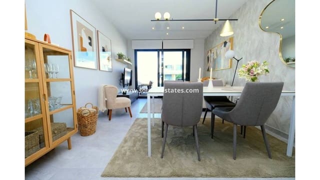 2 soveværelse Lejlighed til salg i Villamartin, Orihuela med swimmingpool - € 249.900 (Ref: 9804824)