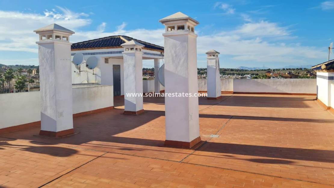2 quarto Apartamento para venda em Villamartin com piscina - 229 900 € (Ref: 9804825)