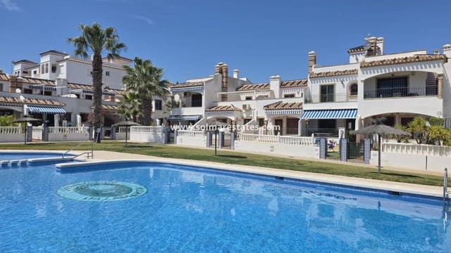2 soveværelse Lejlighed til salg i Villamartin, Orihuela med swimmingpool - € 229.900 (Ref: 9804825)