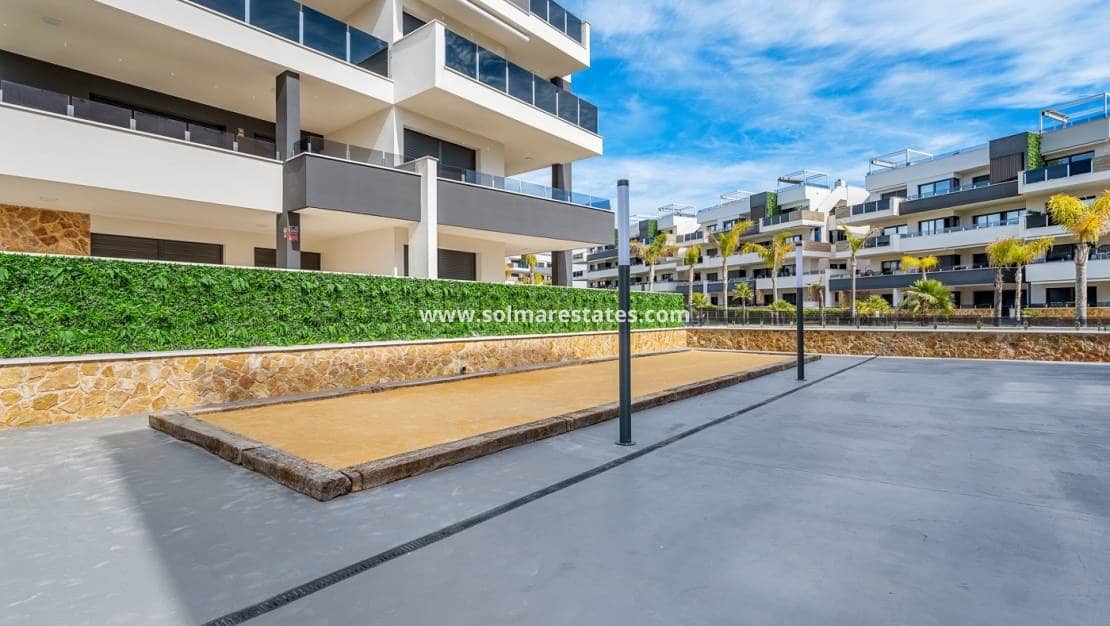 3 slaapkamer Appartement te koop in Playa Flamenca met zwembad - € 589.900 (Ref: 9805407)