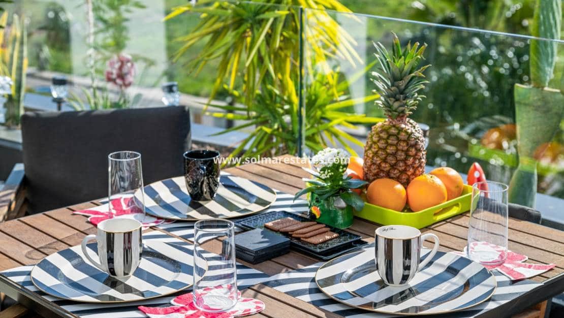 3 sypialnia Apartament na sprzedaż w Villamartin z basenem - 639 000 € (Ref: 9805408)