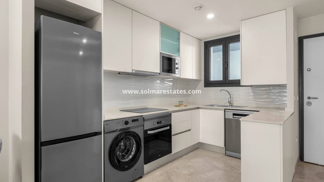 2 chambre Appartement à vendre à Villamartin avec piscine - 265 000 € (Ref: 9805409)