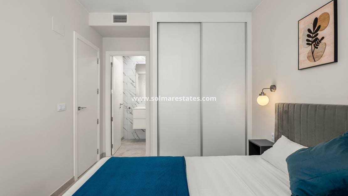 2 chambre Appartement à vendre à Villamartin avec piscine - 265 000 € (Ref: 9805409)