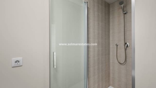 2 chambre Appartement à vendre à Villamartin, Orihuela avec piscine - 265 000 € (Ref: 9805409)