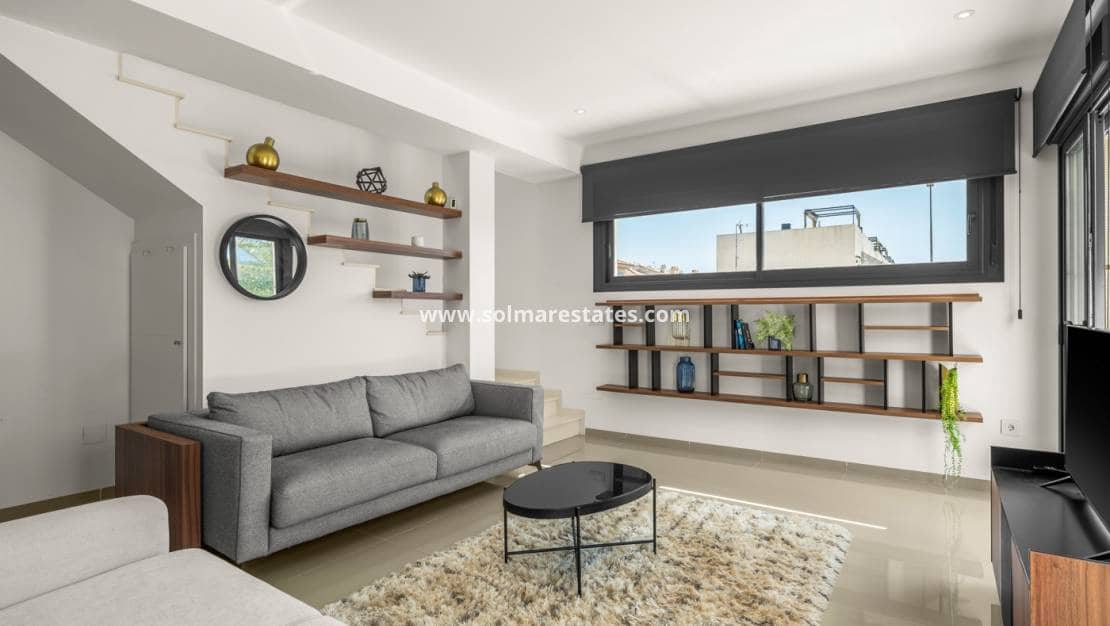 3 quarto Moradia para venda em Ciudad Quesada com piscina - 499 000 € (Ref: 9805410)