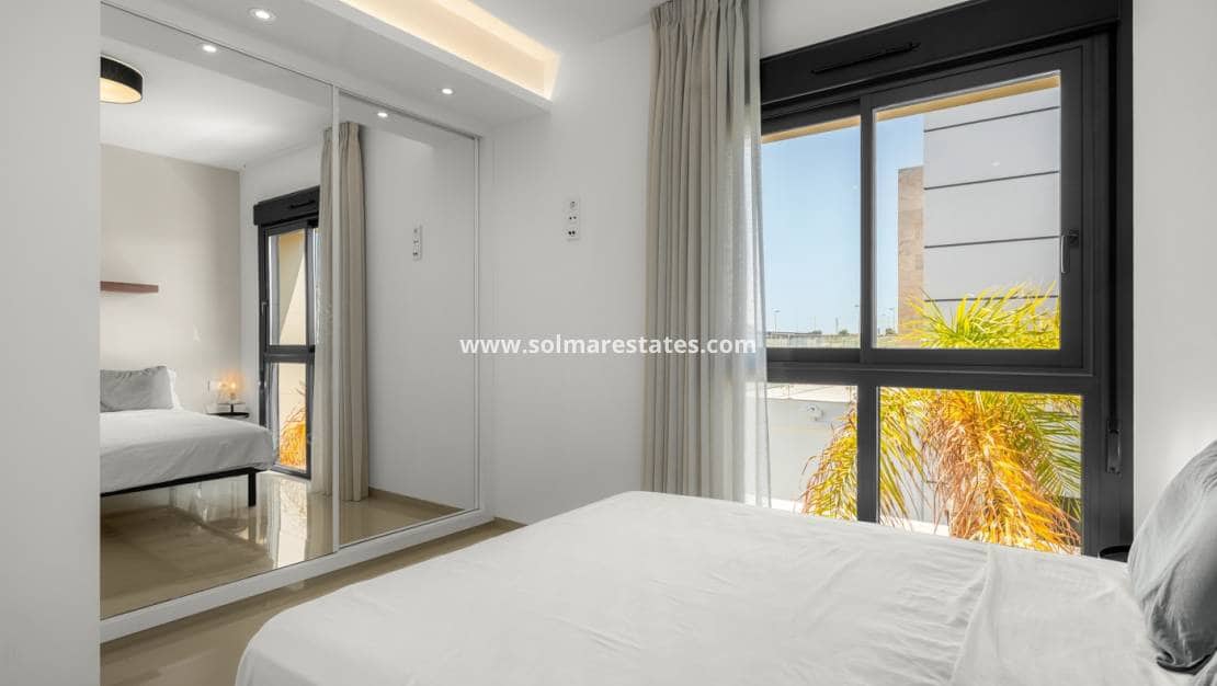 3 quarto Moradia para venda em Ciudad Quesada com piscina - 499 000 € (Ref: 9805410)