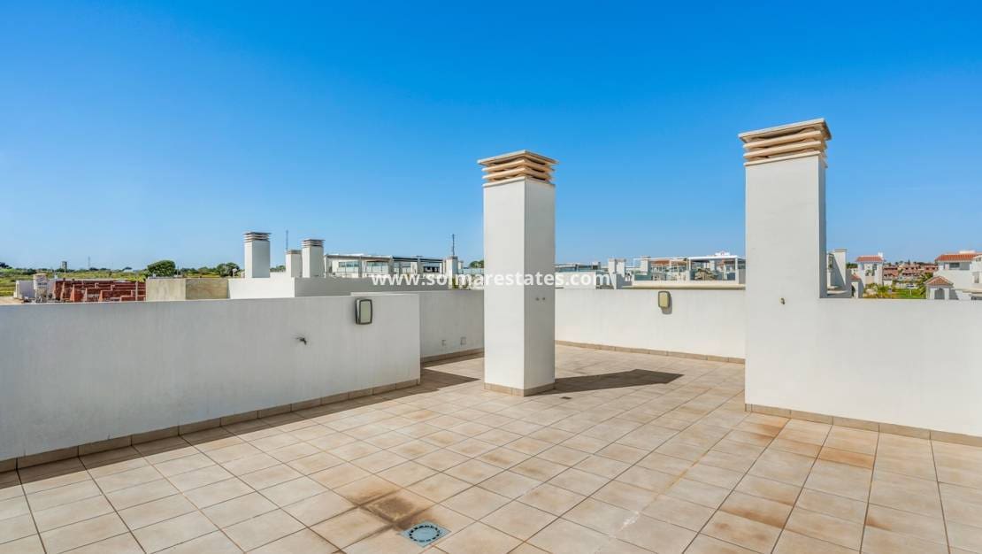 3 quarto Moradia para venda em Ciudad Quesada com piscina - 499 000 € (Ref: 9805410)