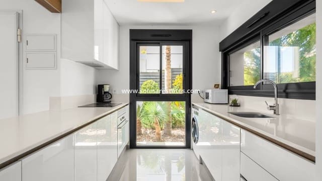 3 quarto Moradia para venda em Ciudad Quesada, Rojales com piscina - 499 000 € (Ref: 9805410)