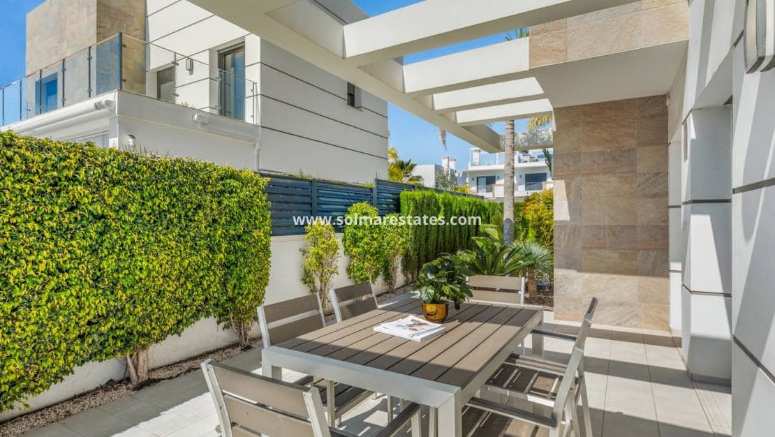 3 quarto Moradia para venda em Ciudad Quesada com piscina - 499 000 € (Ref: 9805410)