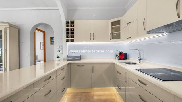 2 slaapkamer Villa te koop in Ciudad Quesada, Rojales met zwembad - € 345.000 (Ref: 9805411)