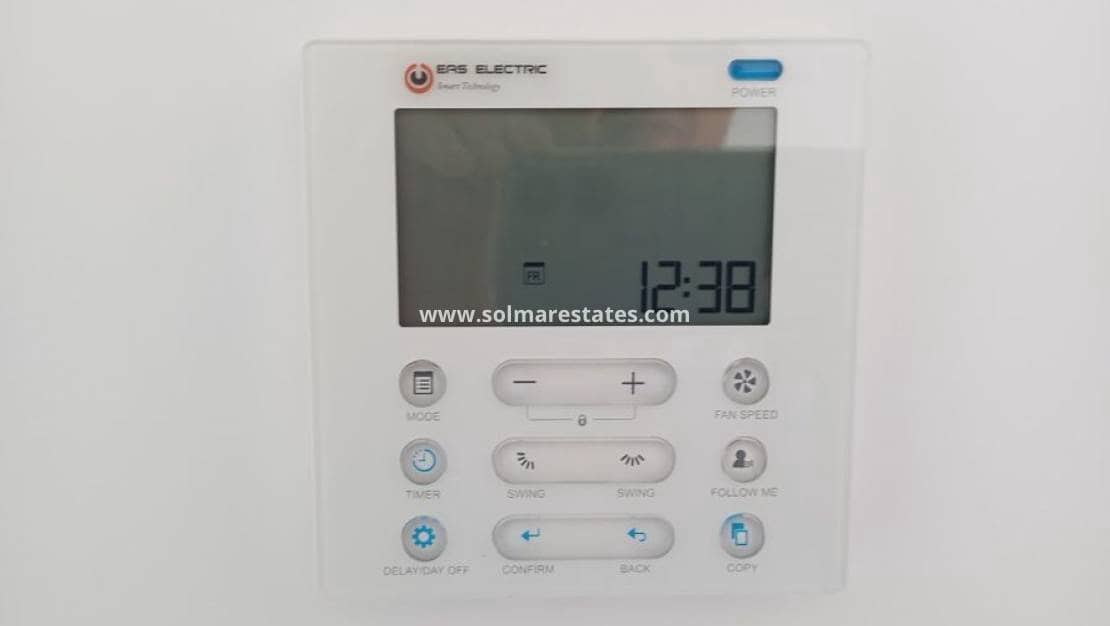 3 bedroom Villa for sale in Daya Vieja with pool - € 295,000 (Ref: 9805413)