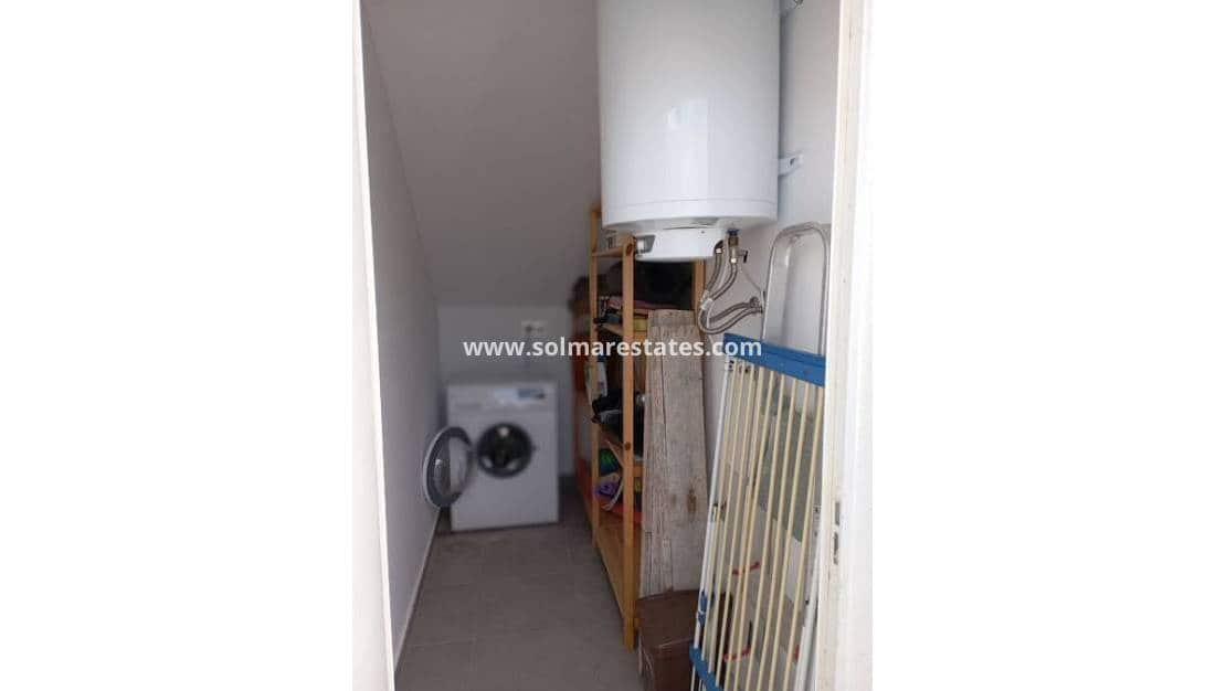 3 bedroom Villa for sale in Daya Vieja with pool - € 295,000 (Ref: 9805413)