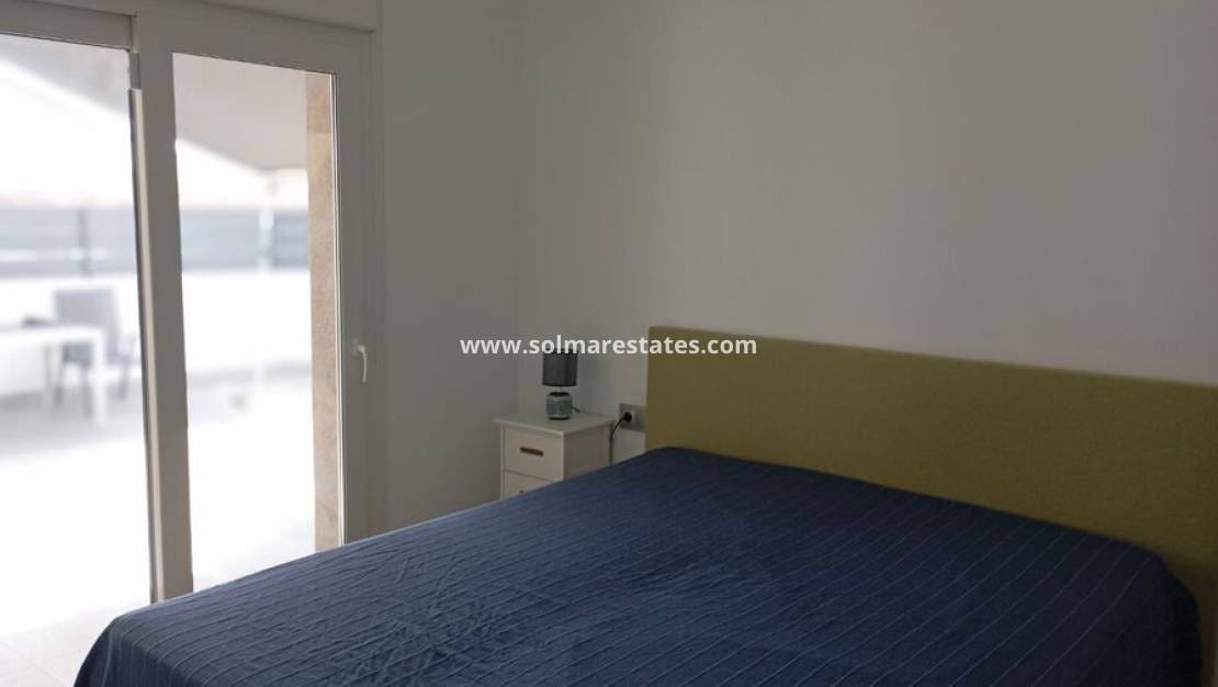 3 bedroom Villa for sale in Daya Vieja with pool - € 295,000 (Ref: 9805413)