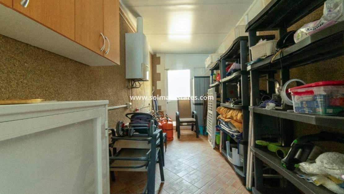 2 slaapkamer Villa te koop in Los Altos met zwembad - € 290.000 (Ref: 9805414)