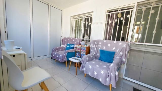 2 quarto Apartamento para venda em Los Montesinos com piscina - 135 000 € (Ref: 9805415)