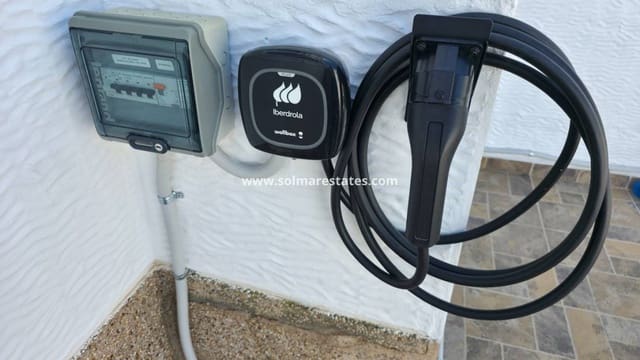 2 quarto Apartamento para venda em Los Montesinos com piscina - 135 000 € (Ref: 9805415)