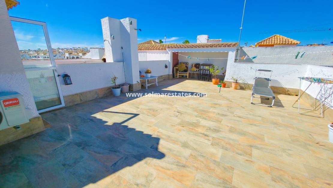 2 quarto Apartamento para venda em Los Montesinos com piscina - 137 500 € (Ref: 9805416)