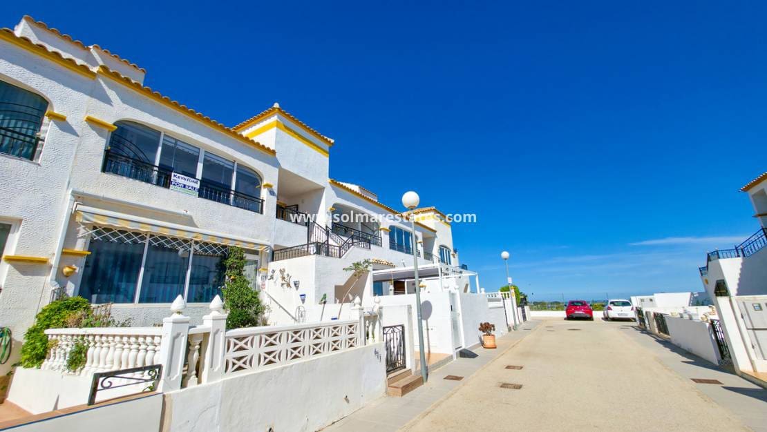 2 quarto Apartamento para venda em Los Montesinos com piscina - 137 500 € (Ref: 9805416)